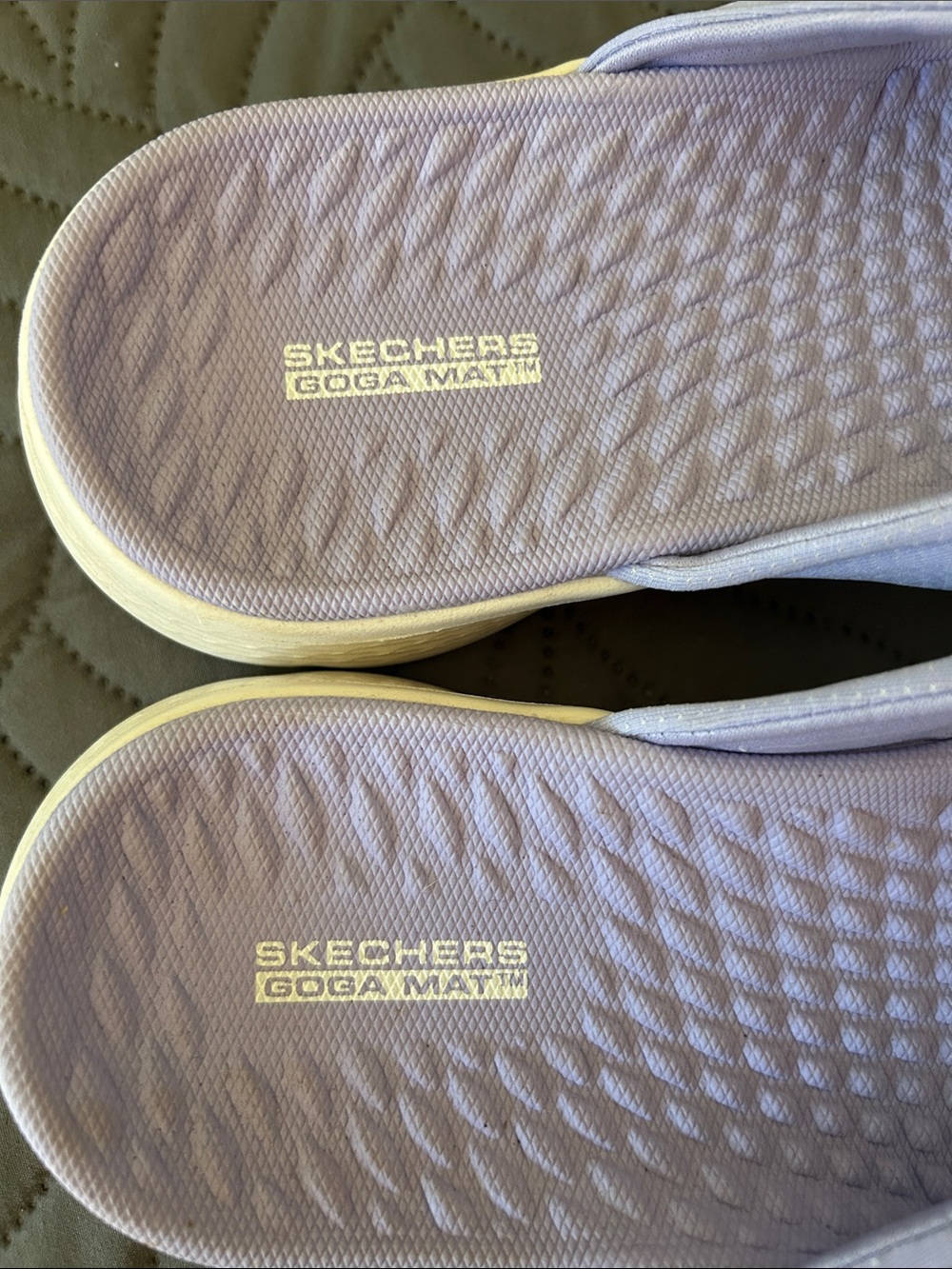 NWOB - Skechers Lavender Flip-Flop Sandals - Picture 2 of 6